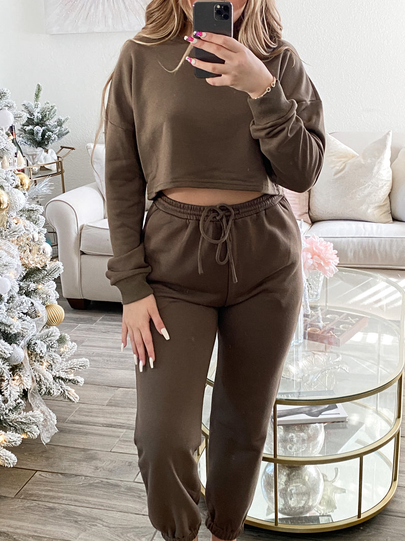 SET ME UP SWEATSHIRT TOP OLIVE