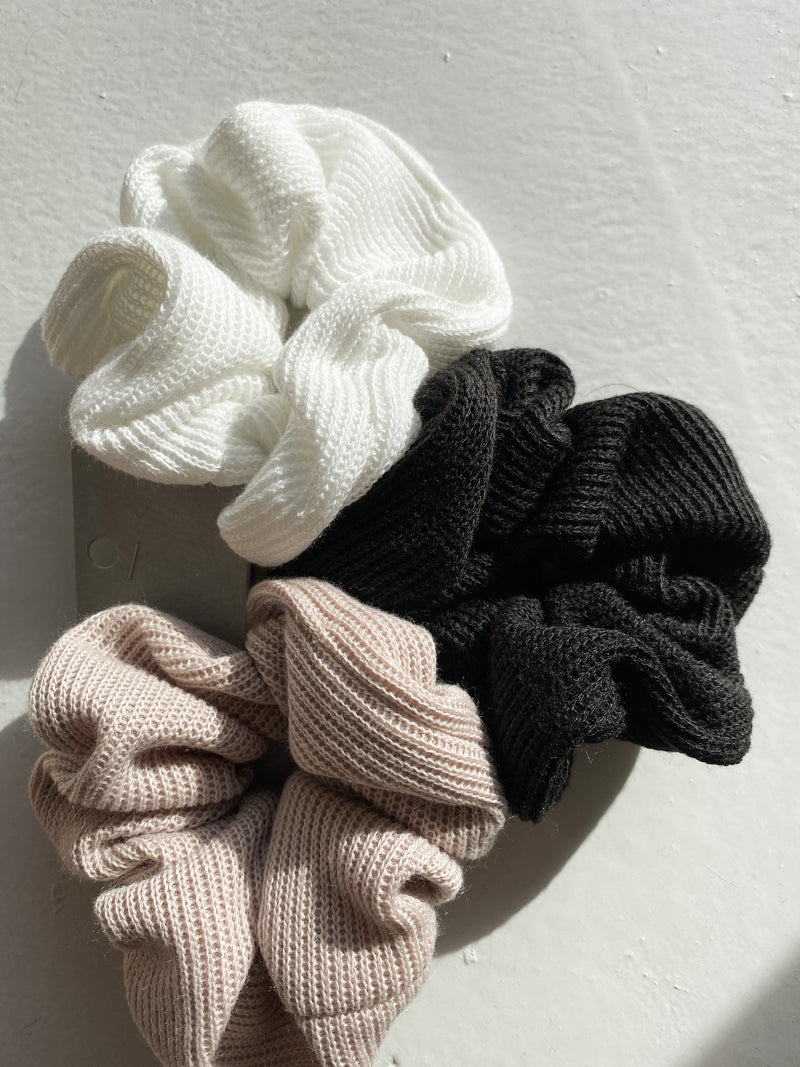 TRIO SCRUNCHIES SET